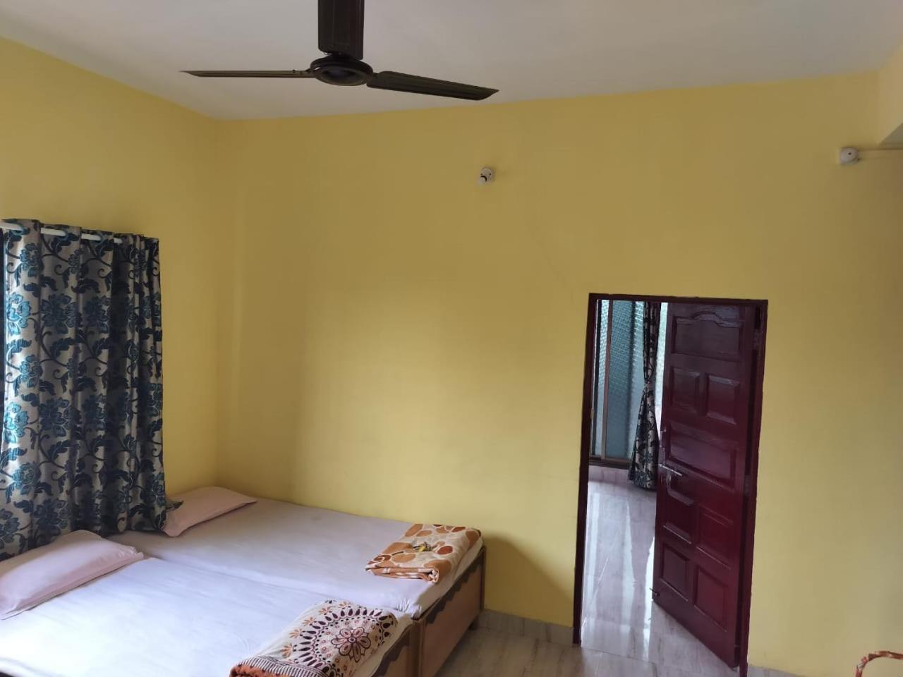 Gulmohar Cottages - Home Stay In อลีบาก ภายนอก รูปภาพ